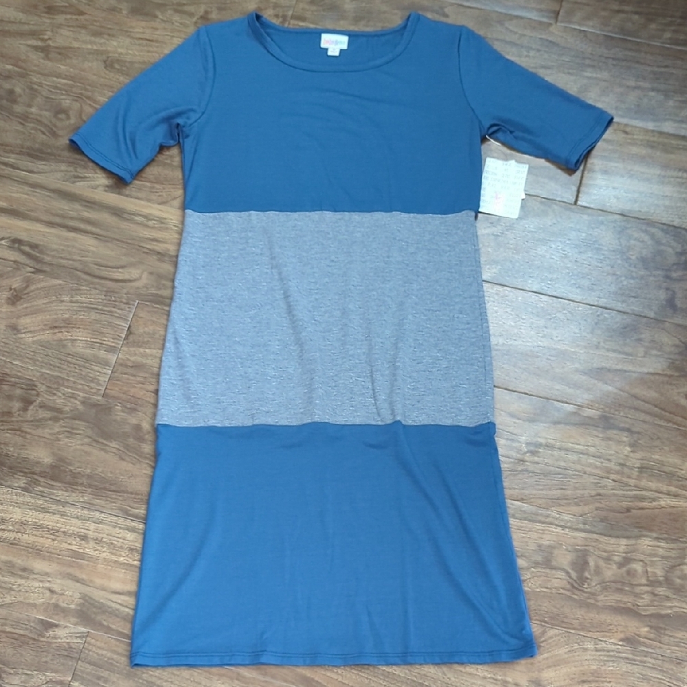 Free With Bundle LuLaRoe Julia Dress